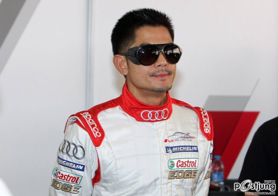 กั่วฟู่เฉิง  ยังหล่อเท่เสมอ