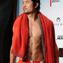 รุ่นหย่ายยพี่ X  ปิยะ