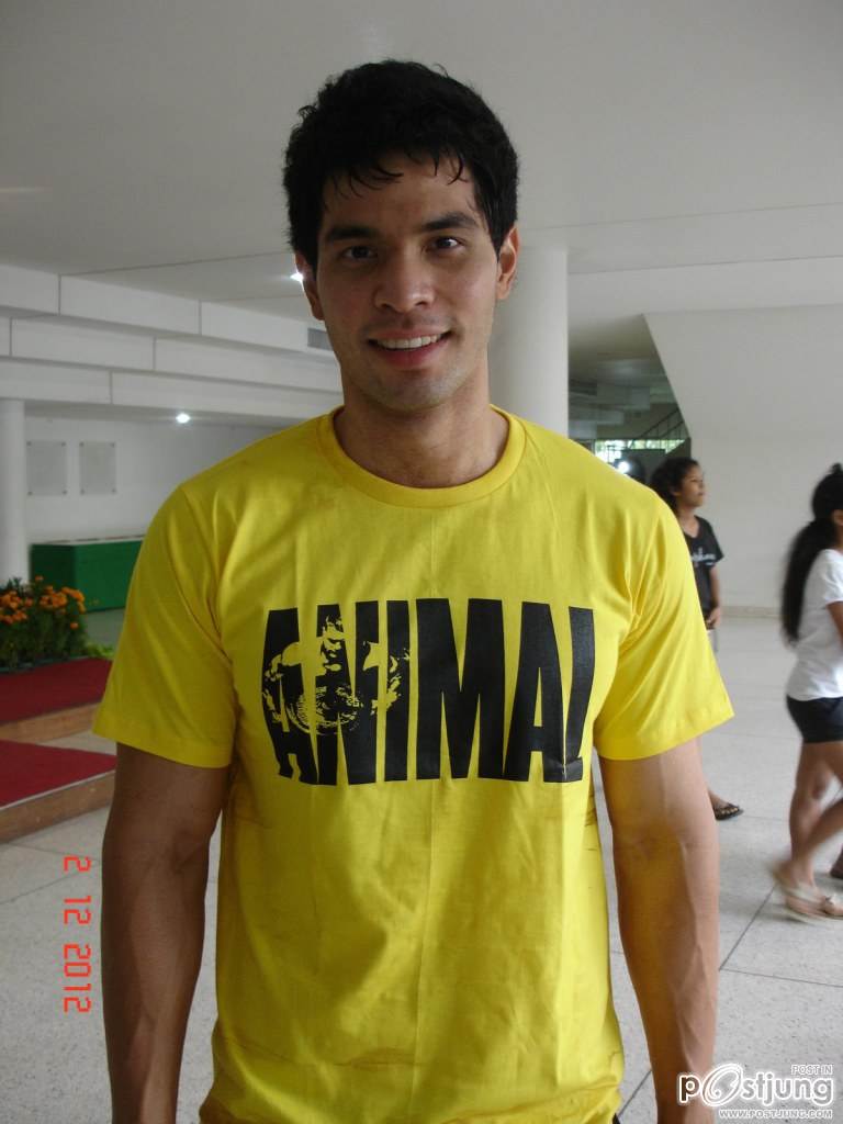 นายแบบไทยไม่แพ้ชาติใด