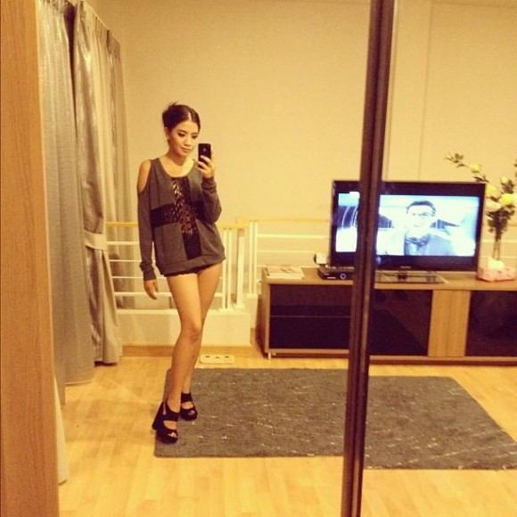 ทำงานในวงการไม่เท่าไหร่ ใบเตย อาร์สยาม" ก็เก็บเงินซื้อบ้านให้ตัวเองได้แล้ว