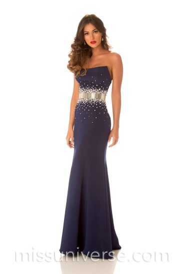 Miss Venezuela by Fadil Berisha รูปเฮตชอต-พอตเทรต อย่างเป็นทางการ