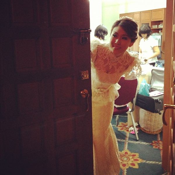 ชมภาพ...งานหมั้นสุดหวาน ของ เบลล์ ไชน่าดอลล์ กับ พิฑฒิ แฟนหนุ่มนอกวงการ