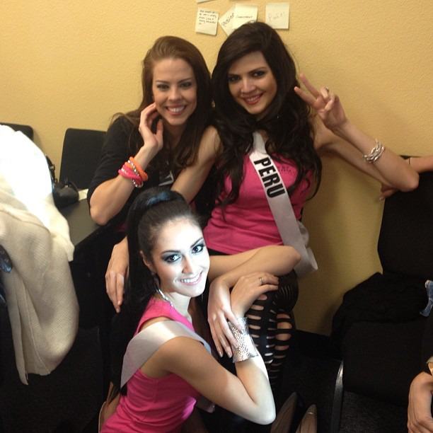 ริด้า In Las Vegas 8-12-12 Miss Universe