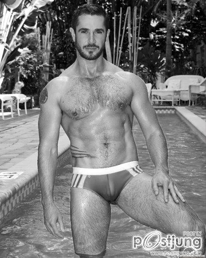 Dean Monroe is really sexy!