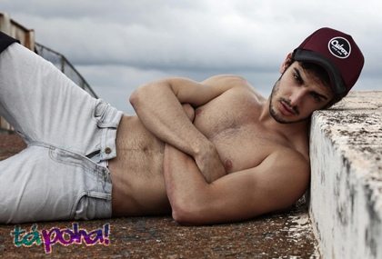 New images from T&aacute; Poha by Hay Torres