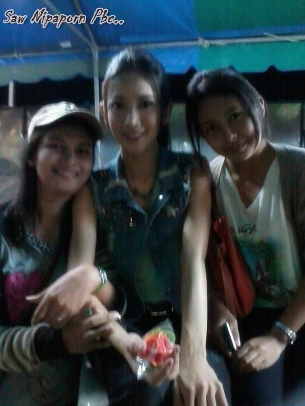 ยุ้ย จีรนันท์ งานอบจ สงขลา น่ารักเป็นกันเองกับทุกคนมาก