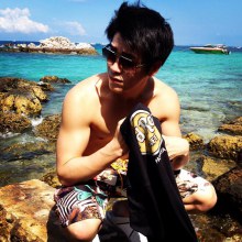 อาเล็ก ธีรเดช  พระเอกคนล่าสุด ของ พี่ชมพู่ ใน คุณนายโฮ