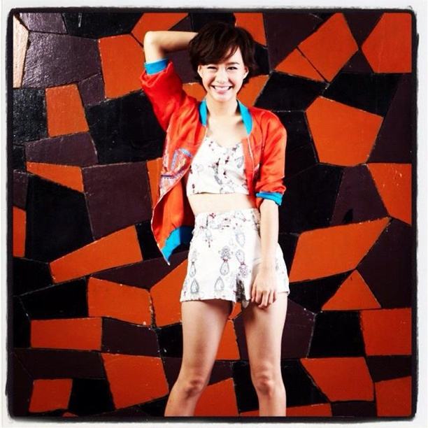 เต้ย-จรินทร์พร @ Meal me issue8 Nov.-Dec. 2012