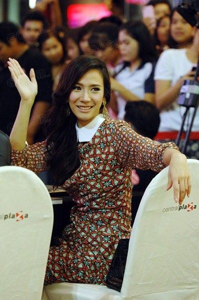 อั้ม ลุ้น 2 ปี แต่ง แอมป์ เตรียมปลดระวางความเซ็กซี่