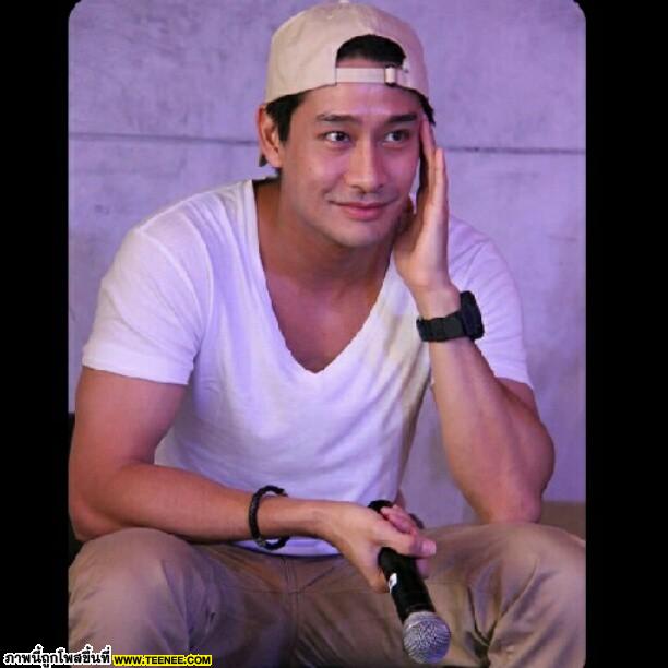 พี่ป้อง ลั่นลาอ่ะ