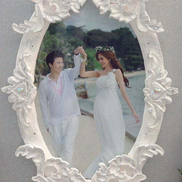 ชื่นมื่น! งานแต่ง มิ้ม อัมราภัสร์ กับทายาท รอยัล คลิฟ