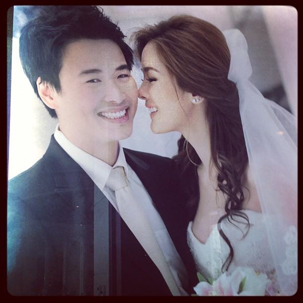 ชื่นมื่น! งานแต่ง มิ้ม อัมราภัสร์ กับทายาท รอยัล คลิฟ