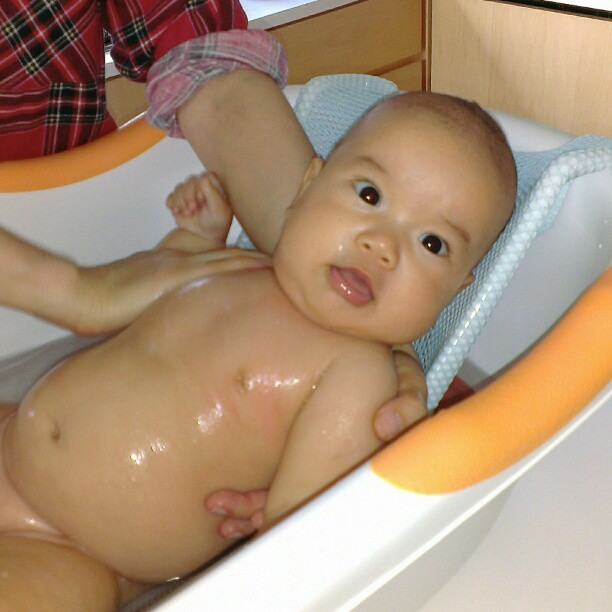 น้องแพทริก ลูกชายนิหน่า-แบงค์ น่ารัก น่าชัง