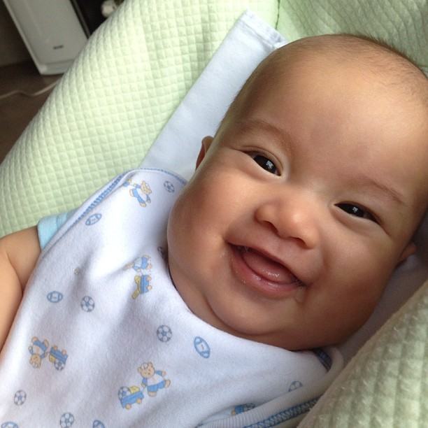 น้องแพทริก ลูกชายนิหน่า-แบงค์ น่ารัก น่าชัง