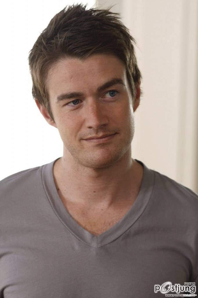 พระเอกอินเตอร์