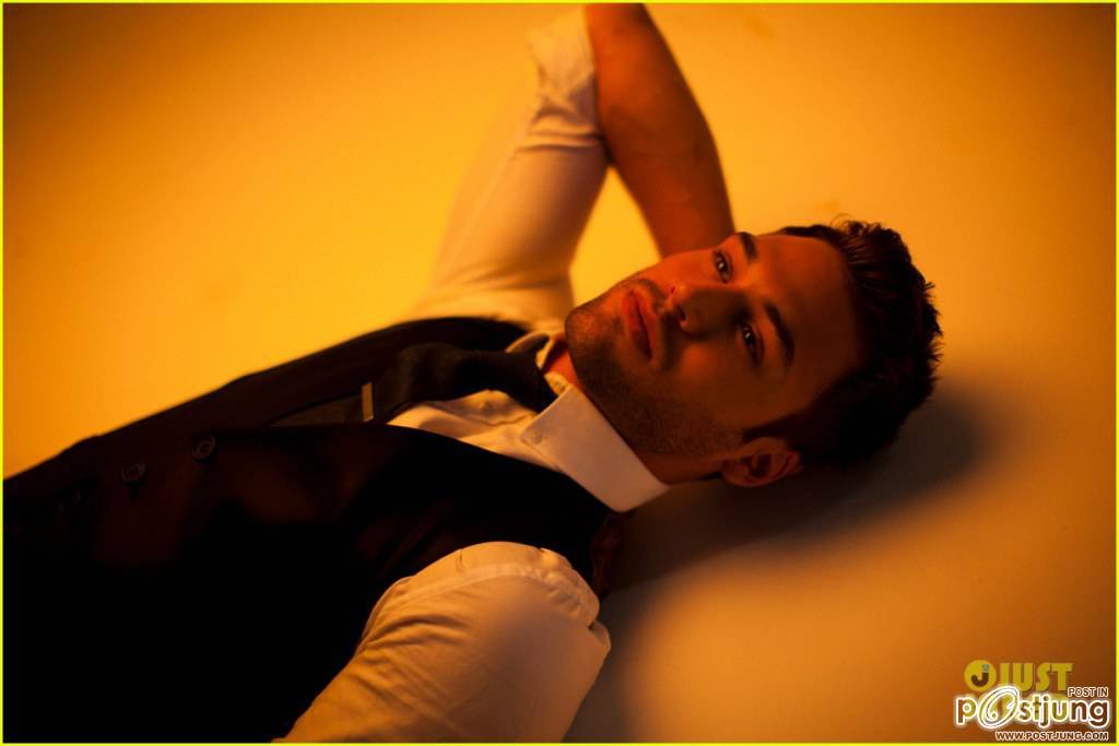 พระเอกอินเตอร์