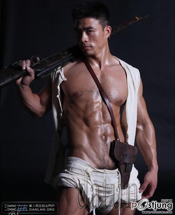 หล่อเข้มๆมาอีกแล้วๆ