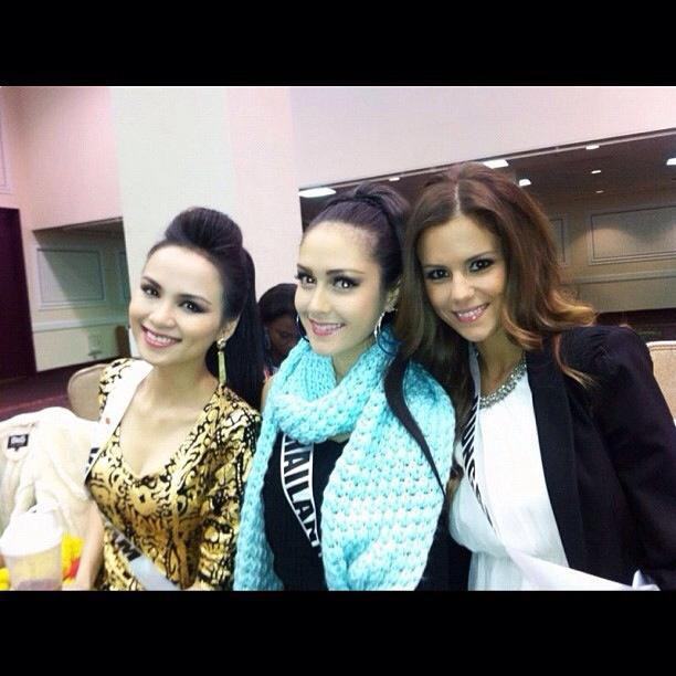 ริด้า In Las Vegas 10-12-12 Miss Universe