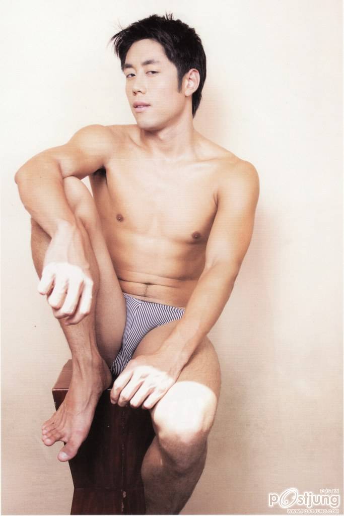 2 นายแบบสุดโค่ยยว่าม่ะ