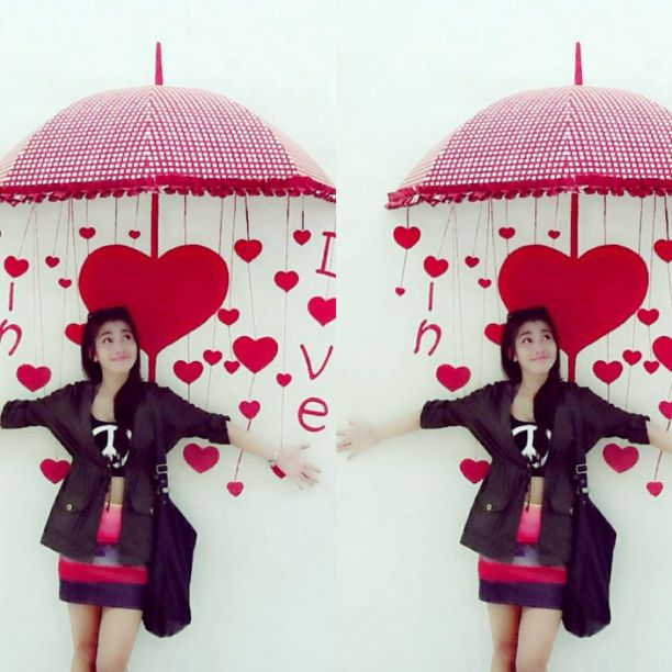 พี่แอม อรวรรณ หน้าคล้าย วุ้นเส้น มาก