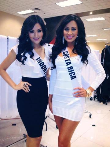 Miss Universe Indonesia 2012 - Maria Selena