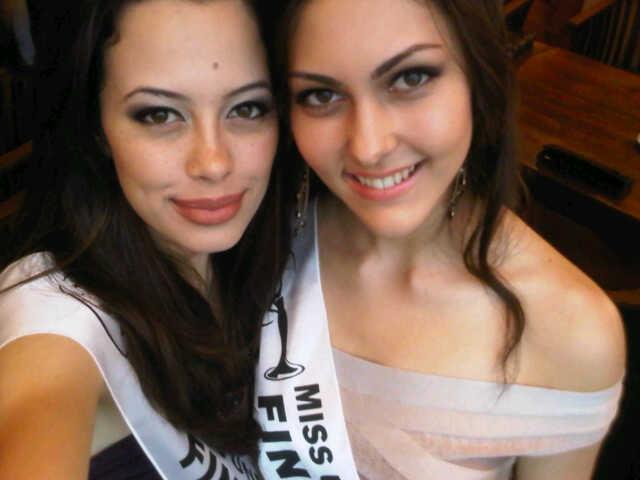 มาร่วมเป็นกำลังใจให้คิมเบอร์รี่ได้ตำแหน่ง Miss Universe