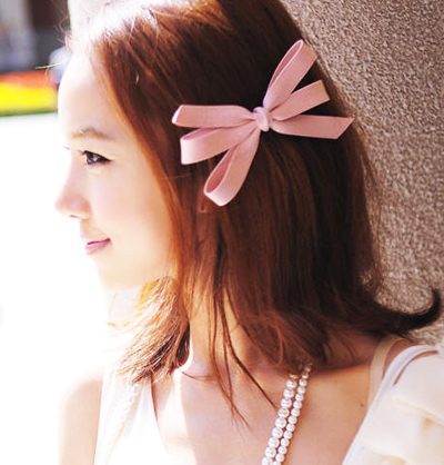 แฟชั่น ผมสวยด้วย โบว์ เก๋ ๆ เพิ่มความหวาน ให้กับตัวเอง