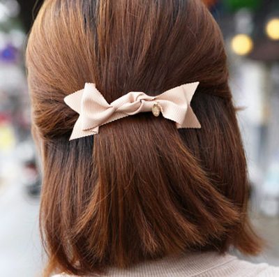 แฟชั่น ผมสวยด้วย โบว์ เก๋ ๆ เพิ่มความหวาน ให้กับตัวเอง