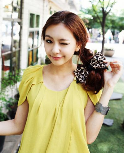 แฟชั่น ผมสวยด้วย โบว์ เก๋ ๆ เพิ่มความหวาน ให้กับตัวเอง