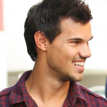 เทย์เลอร์หนุ่มน่ากอดน่าฟัด