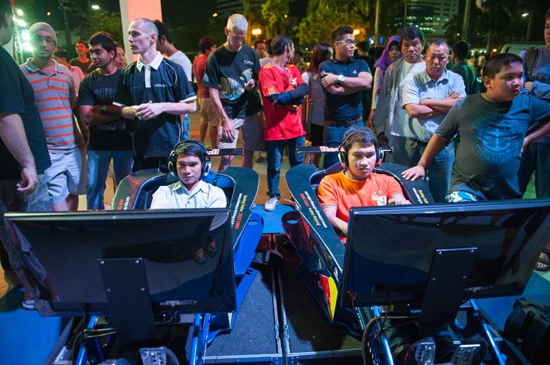 มาแข่งกันต่อ