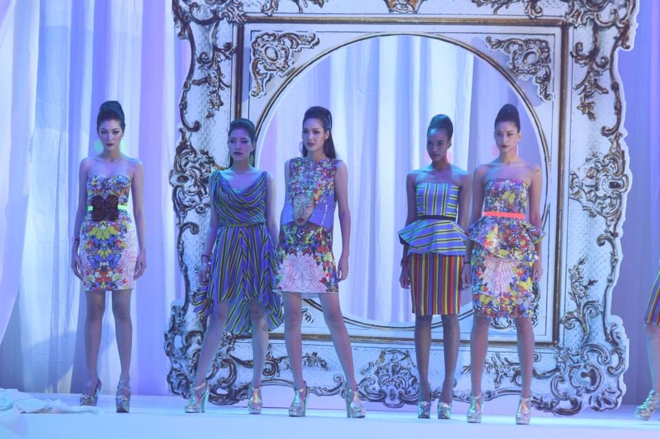 น้องจิงจิง เด็กม.4 ร.ร.ศรีวิกรม์ คว้าไทยซูเปอร์โมเดล2012