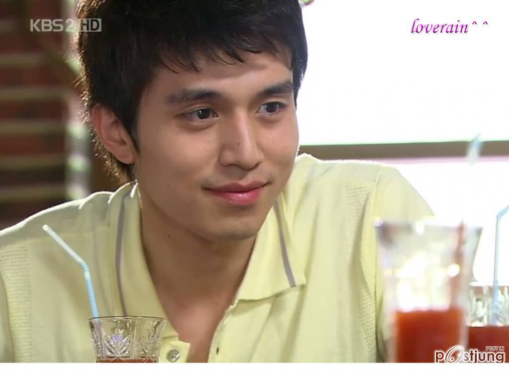 ลี ดอง วุค ปลดประจำการแล้วรอๆ