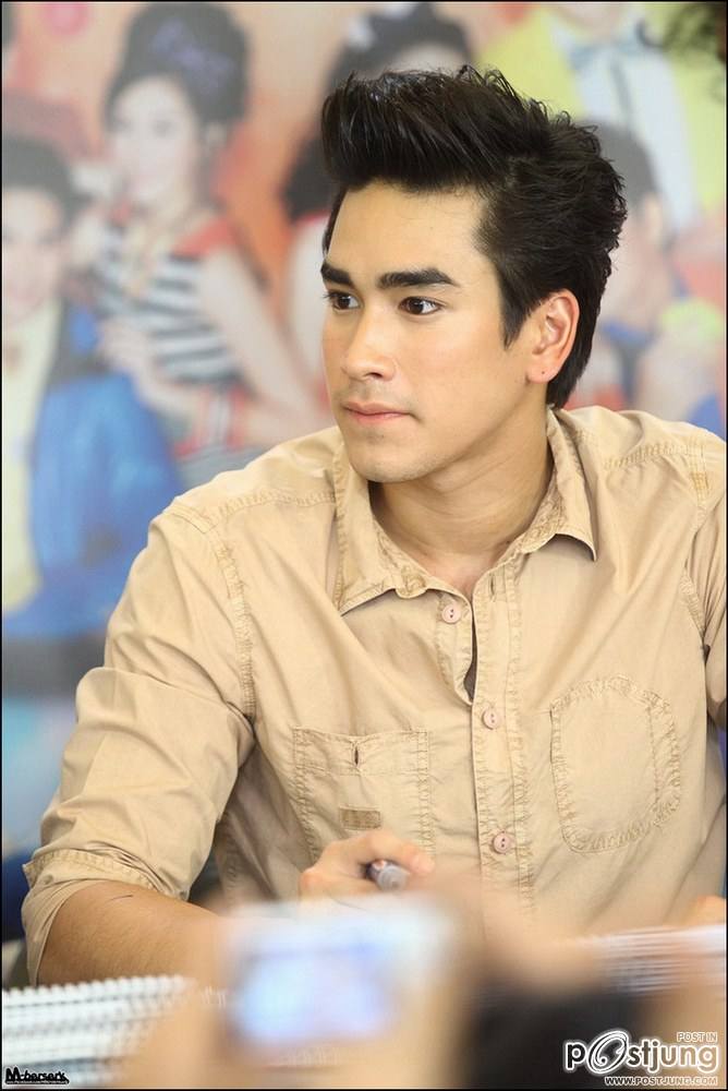 เอามาให้อ่ะนะ ณเดชๆ