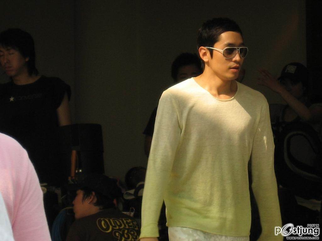 อิริค มูน หล่อเข้ม