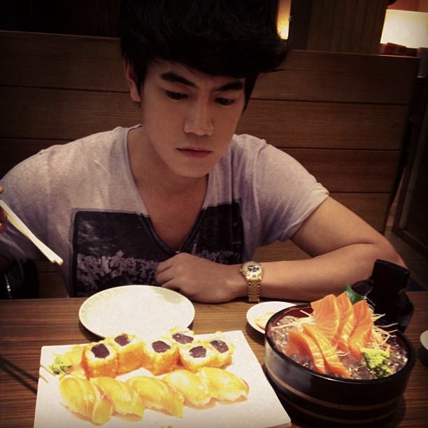 ฟลุ๊ค C-Quint @ Instagram Update