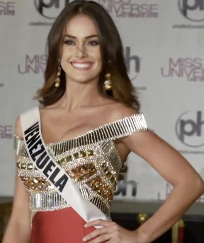 ผลงานของ Miss Venezuela Universe 2012ใกล้วันตัดสินแล้ว