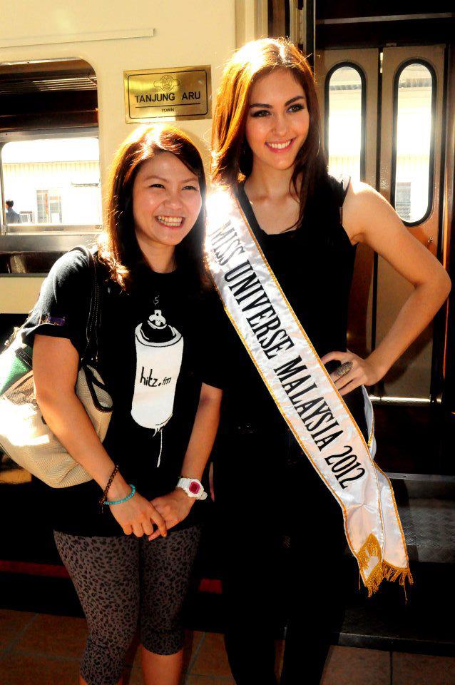 kimberly vs. Rida Miss universe 2012