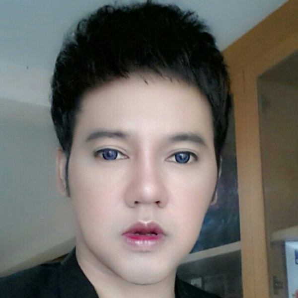 ซูมกันชัด ๆ หน้า ดีเจเจ๊แหม่ม หลังการทำศัลยกรรม