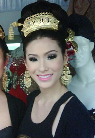 เจเล่ พรรณวิลาส มงคล miss tiffany 2012