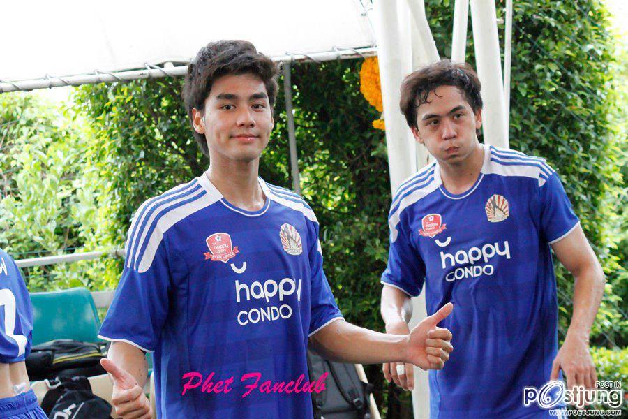 เพ็ชร หล่อเข้มยิ้มน่ารักอีก