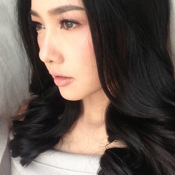 นุ่น วรนุช @ Instagram Update