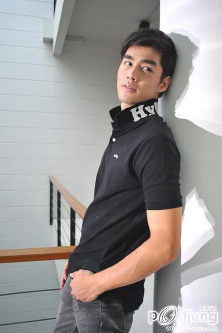 หล่อยิ้มน่ารัก เพ็ชร รอสื่อรักสัมผัสหัวใจ 2