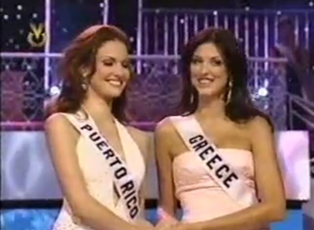 ที่ 1 ยืนซ้าย