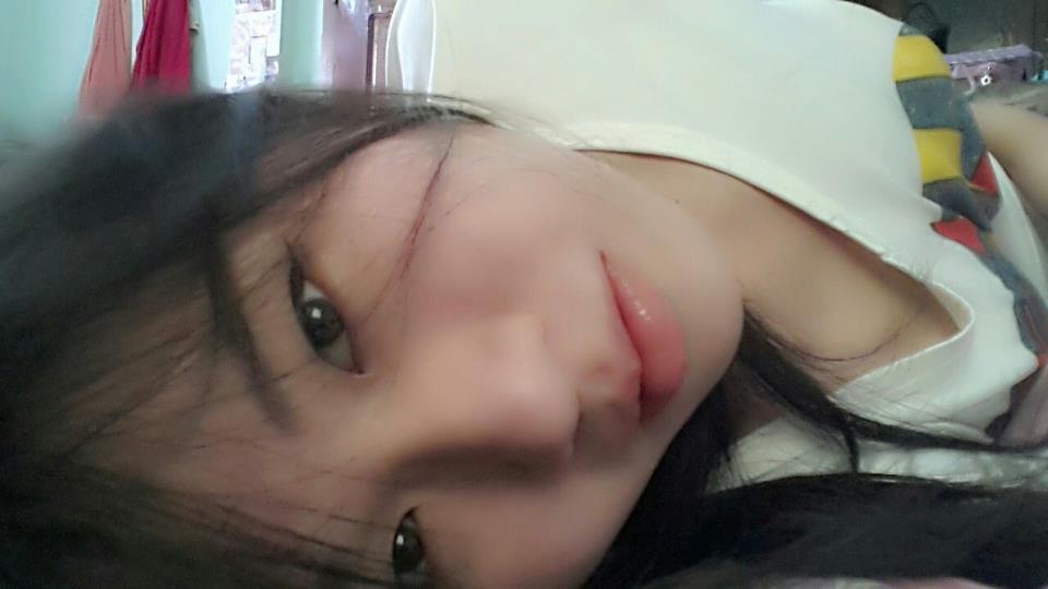 เฟื้องสาวแอร์หน้ามวยจากประเทดลาว