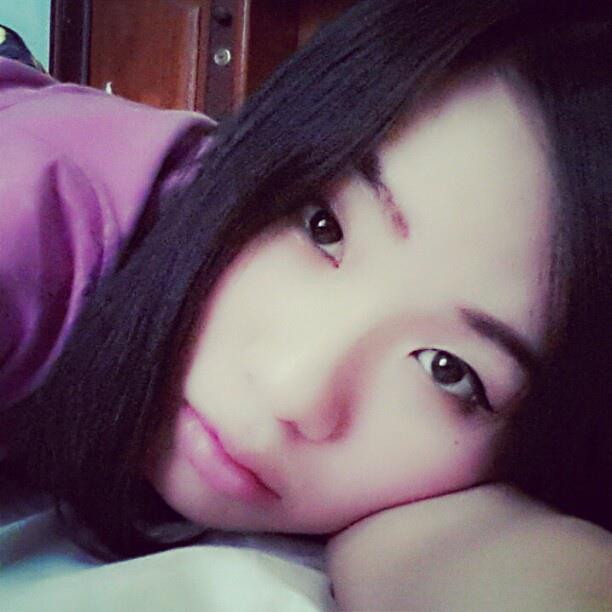 เฟื้องสาวแอร์หน้ามวยจากประเทดลาว