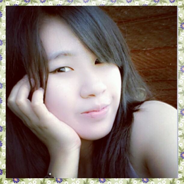 เฟื้องสาวแอร์หน้ามวยจากประเทดลาว