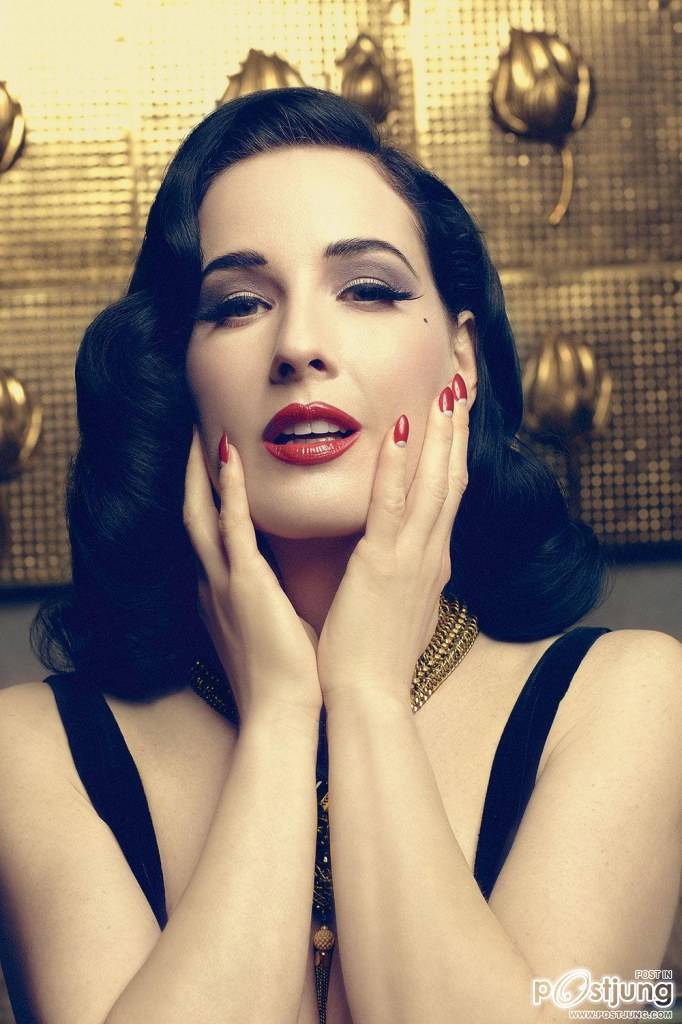 Dita Von Teese @ Cosmopolitan India December 2012