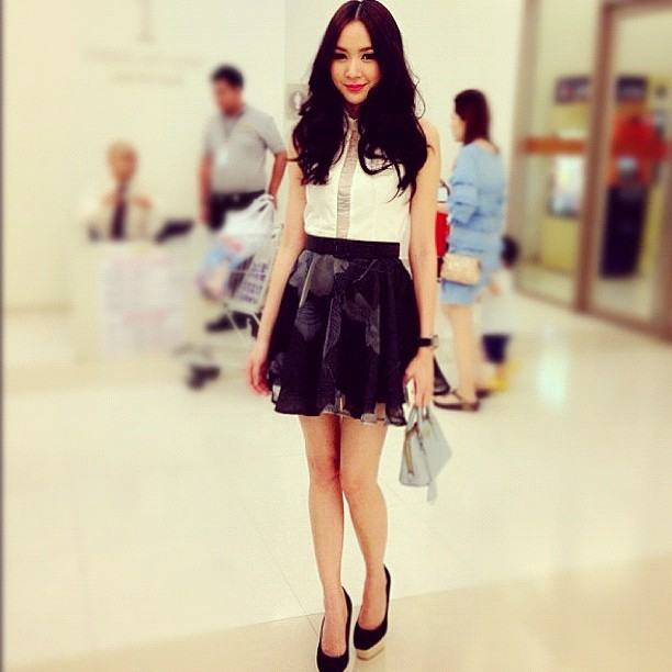 โฟร์ ศกลรัตน์ @ Instagram Update