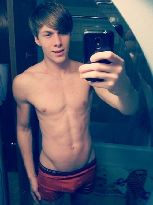 Sexy Body Of Boys Pictures 11